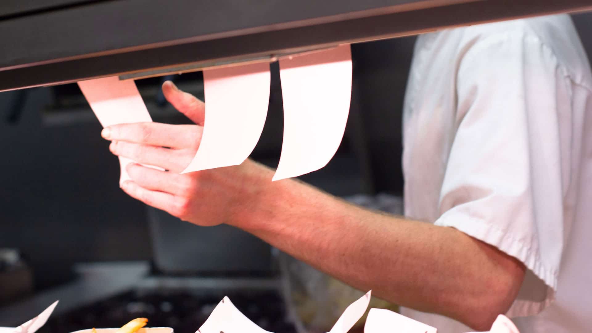 ¿Quieres tener un plus en la atención en el restaurant? Fogóm te ayudará
